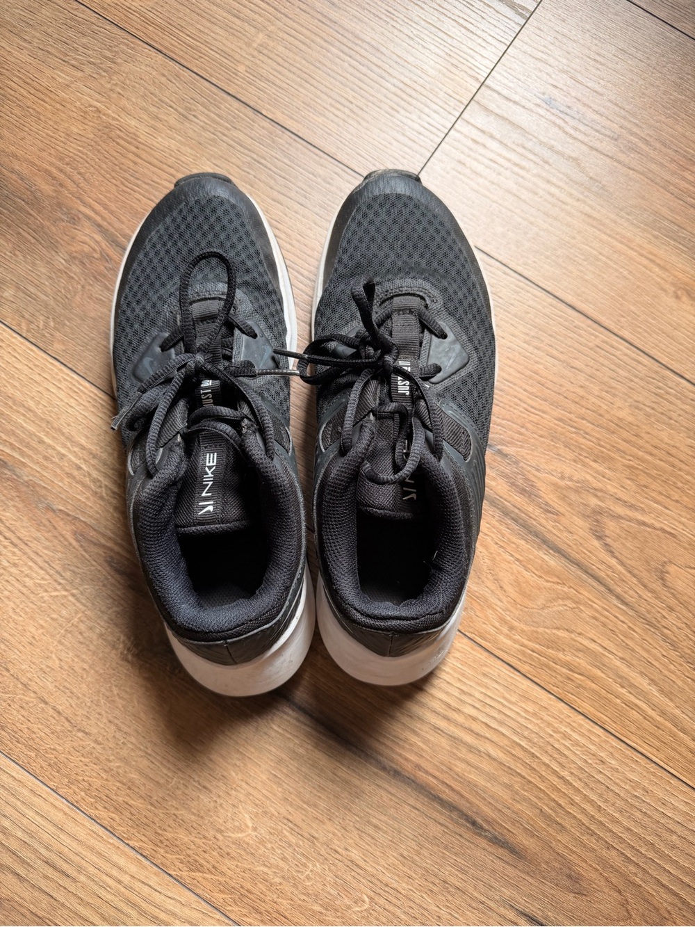 Nike Women's Black Sneakers
